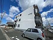 豊橋駅よりバス18分 徒歩1分 3階 築27年2ヶ月の賃貸物件