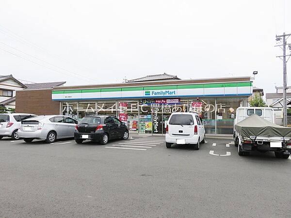 画像18:ファミリーマート豊橋小鷹野店 125m