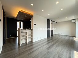 D-avance牟呂 2階2LDKのリビング/ダイニング