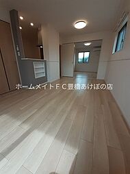 メルヴェーユ　III 1階1LDKのリビング/ダイニング