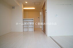 エレガンス三本木 2階2LDKのリビング/ダイニング