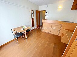 レオパレス薬師 1階1Kのリビング/ダイニング