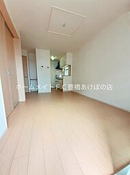 スクエア21 1階2LDKのリビング/ダイニング