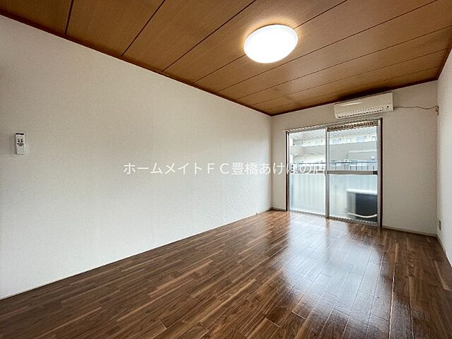 洋室