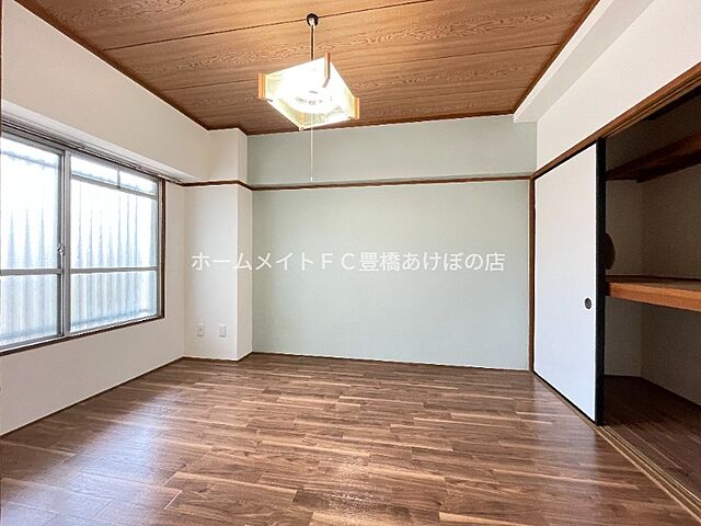 洋室