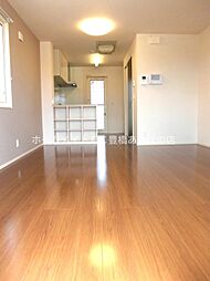 プレミアムウィット　B棟 1階3LDKのリビング/ダイニング