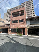 新川駅より徒歩3分 築59年10ヶ月 3階建の賃貸物件