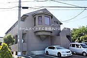 三河田原駅よりバス10分 徒歩5分 築19年10ヶ月 2階建の賃貸物件