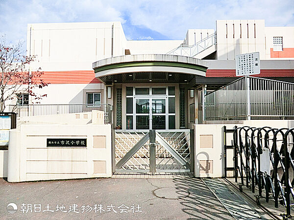 市沢小学校160ｍ