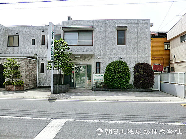 石井内科医院340ｍ