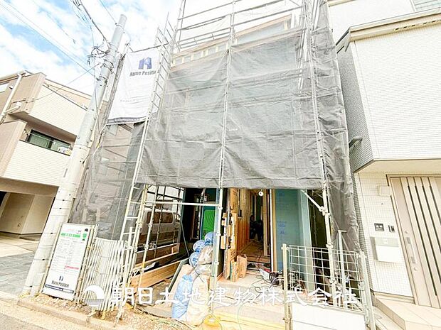 【外観写真】大切なご家族、招いた友人と過ごすひと時を溢れる光が優しく包み込む空間。大切な人とともに、心穏やかに過ごすひととき。