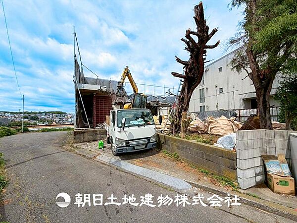 時間のゆとりと空間、暖かな陽光がもたらす光と風を独占してください。新しい暮らしが始まります。