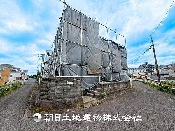 周辺環境も重要なポイントです。それは月日が経つ事で「近くにあるもの」から「家の財産」へとイメージが変わってくる事を身体が理解しているからだと思います。