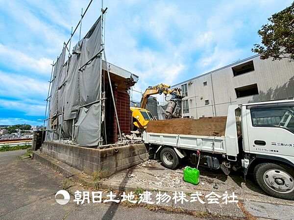 気持ちよい開放感があり、遮るものもなく気持ちのいい景色が広がり、毎日の暮らしを豊かに彩ります。