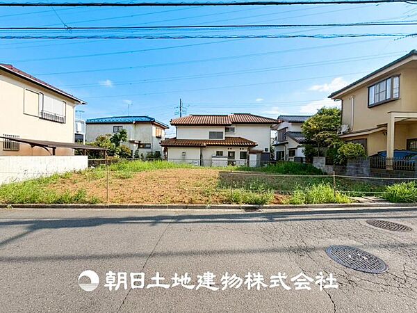 【外観写真】ご自宅で快適に過ごす条件は、一人ひとり違います。個性が強すぎないシンプルな内装とシンプルなデザインで統一しております。居住していく中であなただけの【幸せマイホーム】を創り上げて下さい。