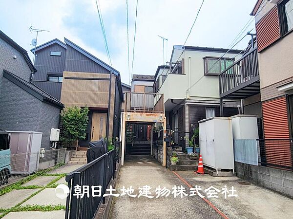 【外観写真】太陽って自分だけのもの。そう勘違いさせる程たまらない空間です。プライベート性の高い空間を楽しむと同時に朝焼けや星空を見ることで癒しを得ることが出来ます。