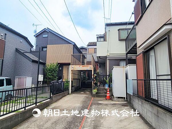 【外観写真】大切な家族一人ひとりの大切な個別空間。趣味・感性で個性的に飾って頂けるようシンプルに仕上げてあります。自分時間を充実させながら心豊かなひとときを過ごすための大切な空間。