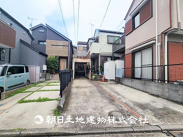 【外観写真】デザインされた空間と競い合うかのような充実した建物と共に大切な家族の思い出を刻んでいきます。