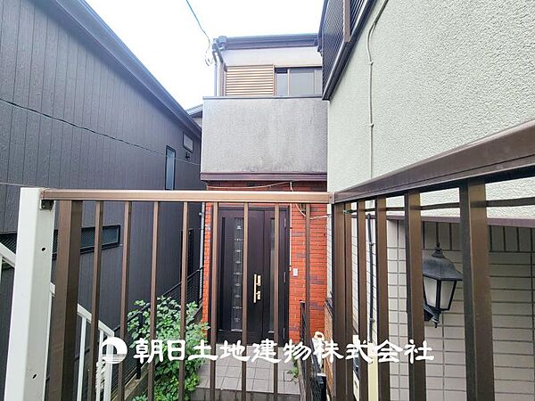 【外観写真】時間のゆとりと空間、暖かな陽光がもたらす光と風を独占してください。新しい暮らしが始まります。