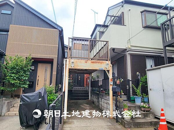 【外観写真】デザインされた空間と充実した建物と共に大切な家族の思い出を刻んでいきます。