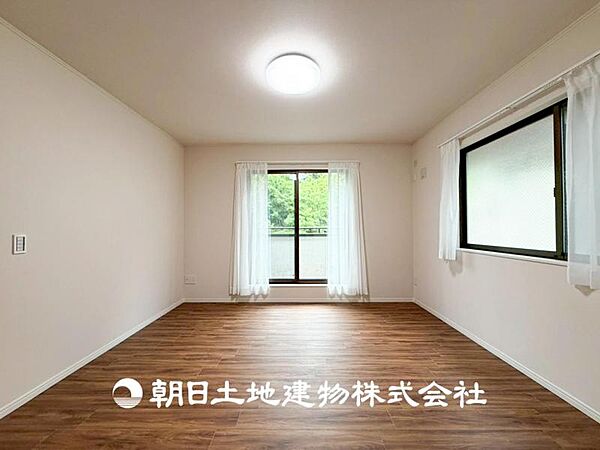 【居室】設計者のセンスが求められる大切な空間だからこそ、落ち着いて過ごせる癒しと寛ぎの空間が欲しい。そんな願いを叶えました。