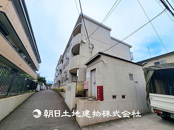 【外観写真】 時間のゆとりと空間、暖かな陽光がもたらす光と風を独占してください。新しい暮らしが始まります。