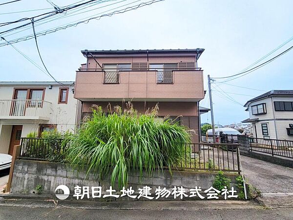 【現地写真】気持ちよい開放感があり、遮るものもなく気持ちのいい景色が広がり、毎日の暮らしを豊かに彩ります。