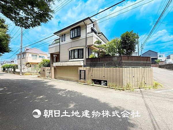【現地写真】穏やかな景色を楽しみながら、何も考えずにゆっくりとした時間を楽しむのも至福のひと時ですね。