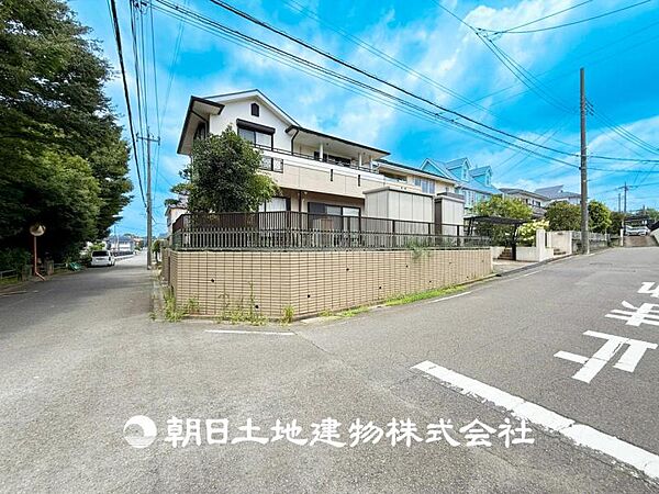 【現地写真】時間のゆとりと空間、暖かな陽光がもたらす光と風を独占してください。新しい暮らしが始まります。