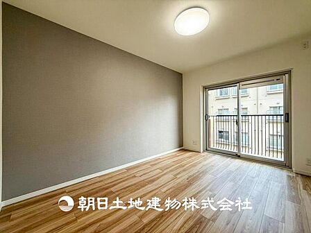 【居室】設計者のセンスが求められる大切な空間だからこそ、落ち着いて過ごせる癒しと寛ぎの空間が欲しい。そんな願いを叶えました。