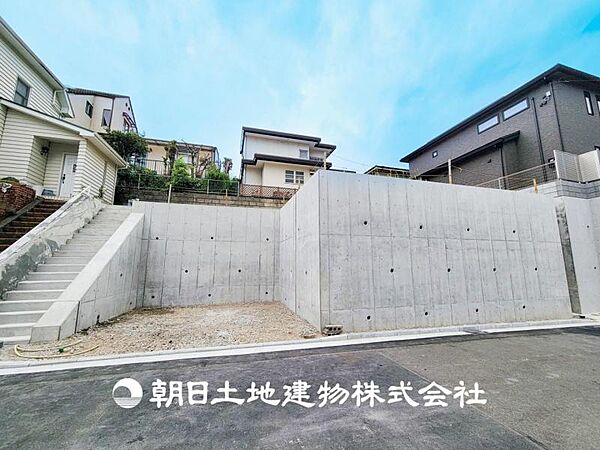 【現地写真】穏やかな景色を楽しみながら、何も考えずにゆっくりとした時間を楽しむのも至福のひと時ですね。