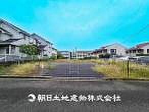 【現地写真】目の前に手を伸ばせば、触ることが出来そうな環境が、そのままインテリアになったような印象です。