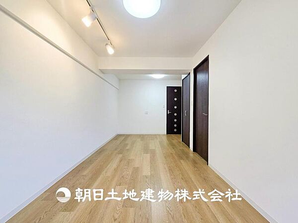 【リビング】家族や友人との時間など1番多くの時間を過ごす空間だからこそ快適な空間を目指してプランニングしました