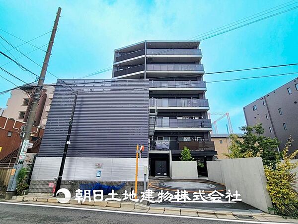 【現地写真】おしゃれな雰囲気や自然の潤い、親しみやすさといった特徴を、街に新たな価値をもたらし続けてくれます。