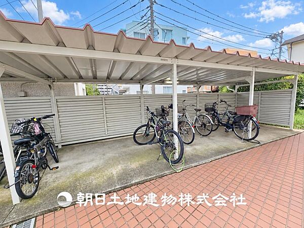 【駐輪場】十分なスペースがあり置き場所に困ることはないでしょう。