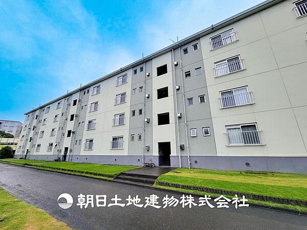 【現地写真】 時間のゆとりと空間、暖かな陽光がもたらす光と風を独占してください。新しい暮らしが始まります。