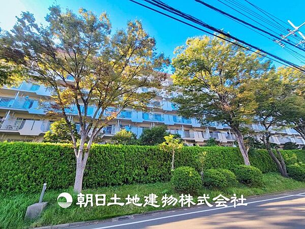 【外観】暮らしへの期待が高まる、洗練された外観