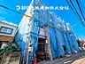 外観：【現地外観】 静かで子育てにも良い環境。緑に恵まれたエリアでゆとりある住環境が整っています。
