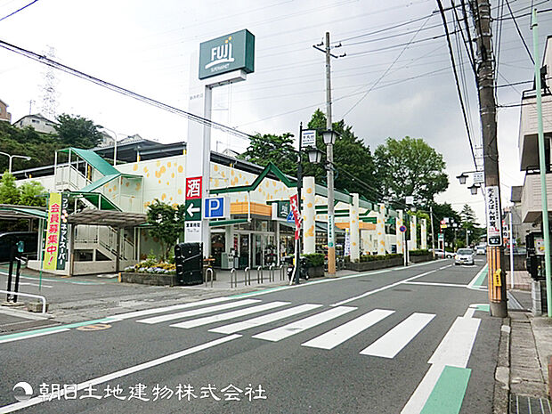 ＦＵＪＩ新井町店750ｍ