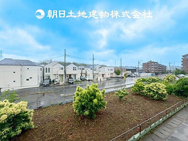 【眺望】気持ちよい開放感があり、遮るものもなく気持ちのいい景色が広がります。