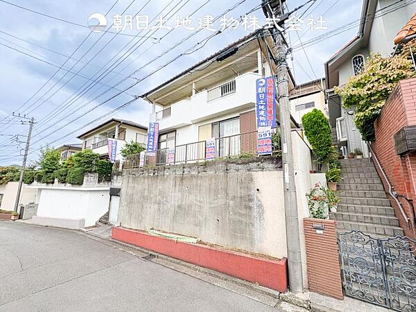 親しみやすさといった特徴を、街に新たな価値をもたらし続けてくれます。