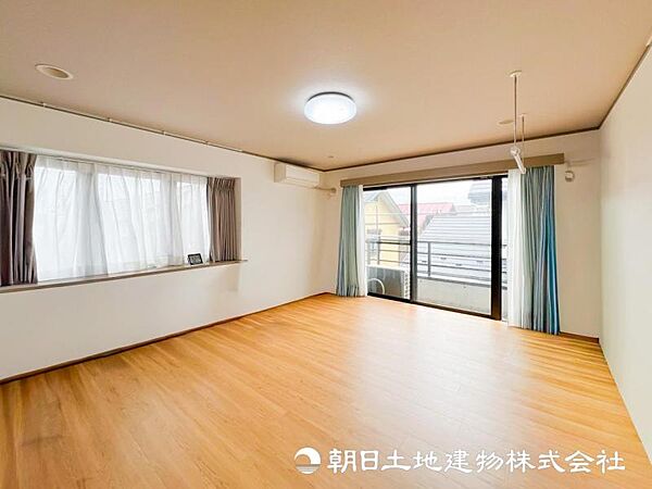【居室】大切な家族一人ひとりの大切な個別空間。趣味・感性で個性的に飾って頂けるようシンプルに仕上げてあります。自分時間を充実させながら心豊かなひとときを過ごすための大切な空間。