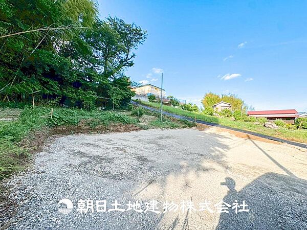 【外観・立地】時間のゆとりと空間、暖かな陽光がもたらす光と風を独占してください。ここから新しい暮らしが始まります。