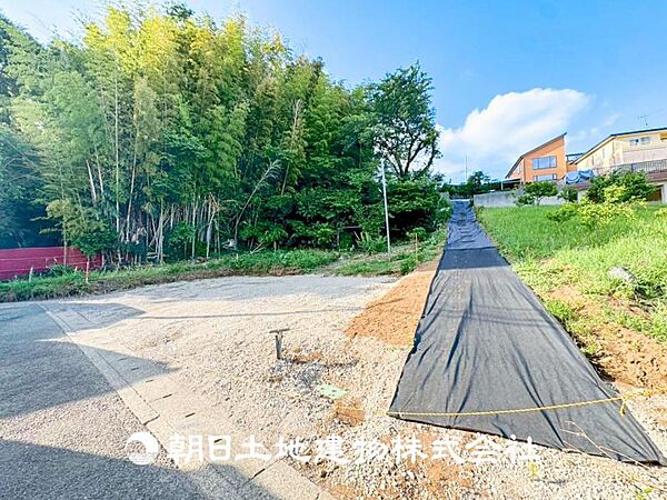 【外観・立地】時間のゆとりと空間、暖かな陽光がもたらす光と風を独占してください。ここから新しい暮らしが始まります。