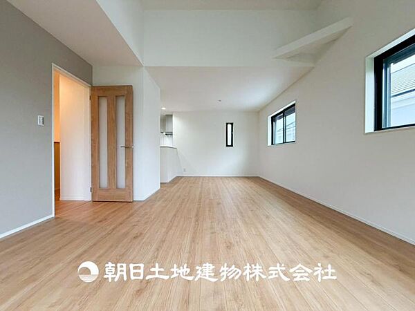 【リビング】1日の中で最も長い時間を過ごすことになるリビングだからこそいつも笑顔があふれる空間であるように心掛けています