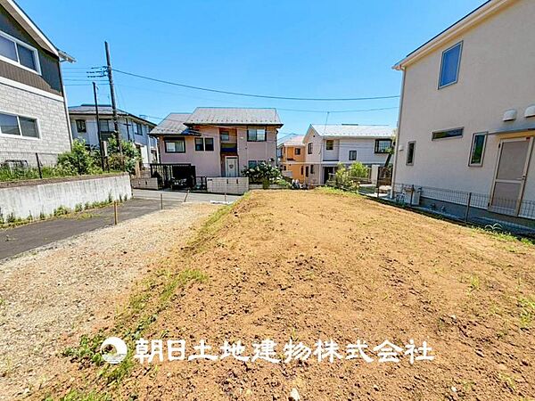 【外観写真】時間のゆとりと空間、爽やかな陽光がもたらす光と風を贅沢なまでに感じる暮らしがここに始まります。