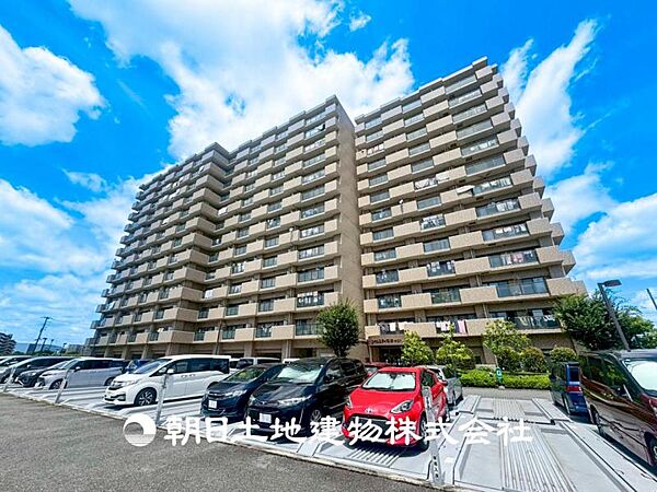【外観・立地】その家から感じられる、気品・上質・重厚感・極細やかさ、そのすべては見た者に安らぎを与える特別な空間です。
