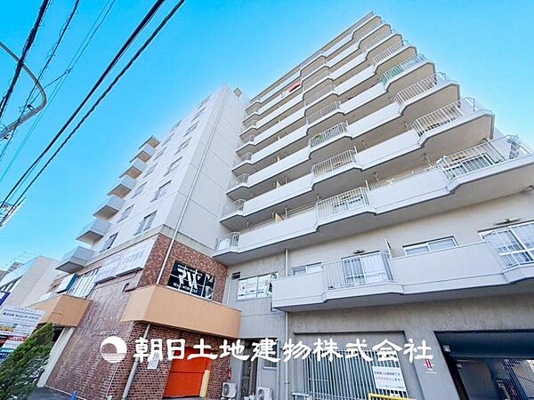 【外観写真】今はまだ建築中ですがここからスタートする住空間をイメージするには十分です。現地に足を運んでみてください。
