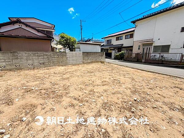 【外観・立地】時間のゆとりと空間、暖かな陽光がもたらす光と風を独占してください。ここから新しい暮らしが始まります。