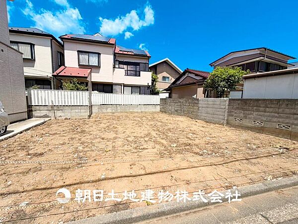 【外観・立地】表現された空間はたくさんの光を浴び、風を感じ、暮らしを豊かにしてくれます。家族の思い出を刻んでいきます。